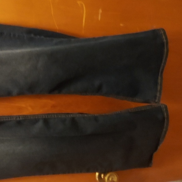 BloomChic Jeans Size 22 Tall - Picture 3 of 6